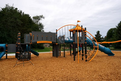 Mahtomedi-Aaron's Playground 