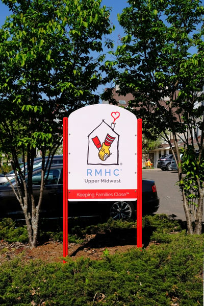 Minneapolis-Ronald McDonald House Signs